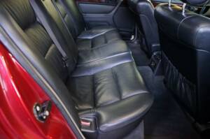 Bild 21/33 von BMW 750i (1991)