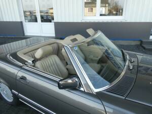 Bild 19/24 von Mercedes-Benz 300 SL (1988)