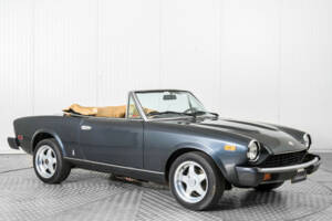 Bild 5/50 von FIAT Spider 2000 (1981)
