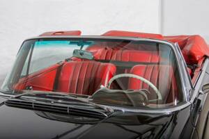 Image 7/34 of Mercedes-Benz 280 SE (1966)