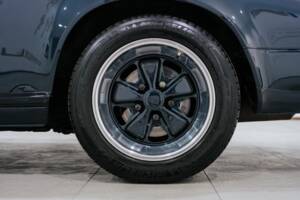 Bild 33/76 von Porsche 911 Carrera 3.2 "25 Jahre 911" (1989)