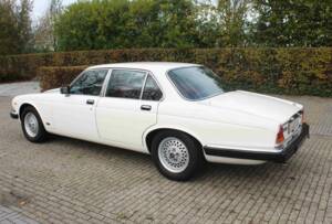Bild 7/68 von Jaguar XJ 6 4.2 (1985)