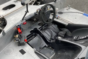 Image 17/27 of Lola T212 (1971)