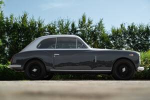 Image 11/50 of Lancia Augusta Ghia (1935)