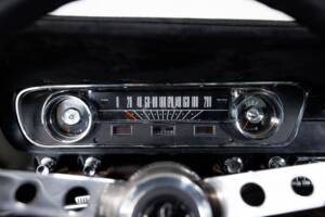 Image 8/32 of Ford Mustang 289 (1965)