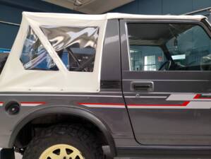 Bild 17/42 von Suzuki SJ 413 (1988)