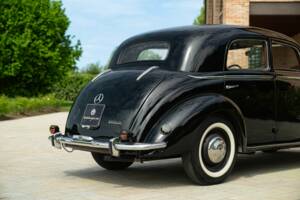 Image 21/50 of Mercedes-Benz 170 S (1952)