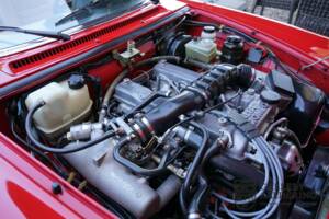 Immagine 43/50 di Alfa Romeo 2.0 Spider (1991)