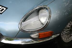 Bild 13/50 von Jaguar E-Type (2+2) (1966)