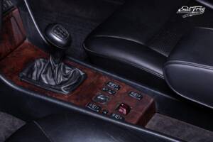 Bild 5/9 von Mercedes-Benz 300 CE-24 (1992)