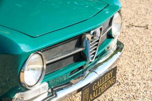 Bild 20/50 von Alfa Romeo Giulia 1300 GT Junior (1972)