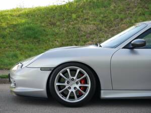 Image 8/27 of Porsche 911 GT3 RS Clubsport (2003)