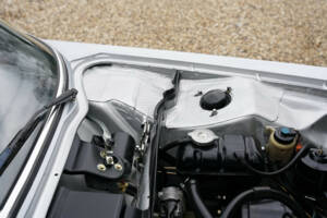 Image 8/50 of BMW 3.0 CSi (1974)