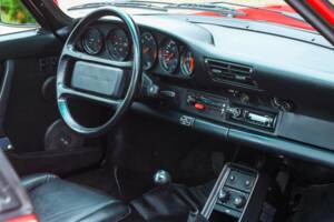 Image 9/50 of Porsche 911 Carrera 3.2 (1988)