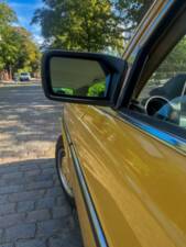 Image 61/139 of Mercedes-Benz 240 D (1978)