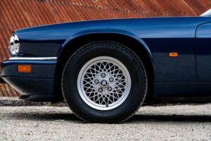 Image 36/38 de Jaguar XJS 4.0 (1995)