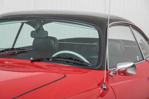 Image 24/50 of Volkswagen Karmann Ghia 1600 (1970)