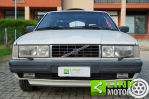Image 2/10 of Volvo 780 Bertone (1987)