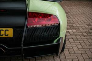 Image 15/38 of Lamborghini Murciélago LP640 (2008)