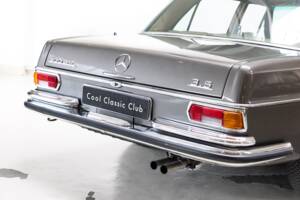Bild 28/32 von Mercedes-Benz 300 SEL 3.5 (1970)