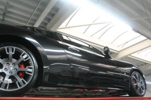 Imagen 22/50 de Maserati GranTurismo S (2010)