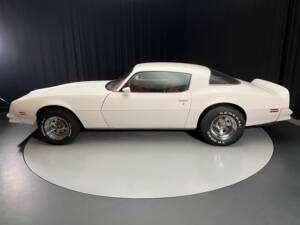 Bild 5/8 von Pontiac Firebird Formula (1977)