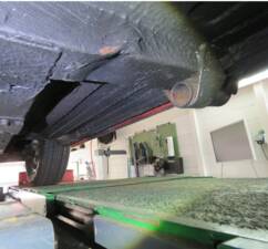 Image 25/28 of MG MGB GT (1966)