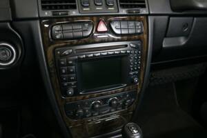 Imagen 25/50 de Mercedes-Benz G 500 (SWB) (2006)