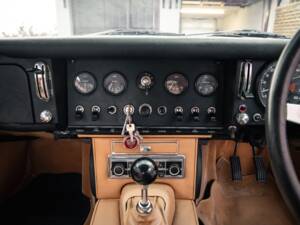 Imagen 26/42 de Jaguar E-Type (2+2) (1967)