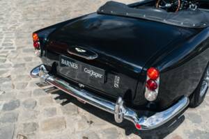 Afbeelding 28/75 van Aston Martin DB 5 Volante (1964)