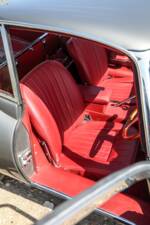 Bild 33/44 von Jaguar E-Type 4.2 (1964)