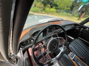 Image 25/25 of Mercedes-Benz 230 SL (1965)