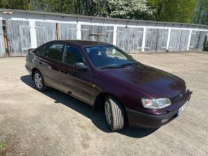 Bild 2/7 von Toyota Carina (1993)
