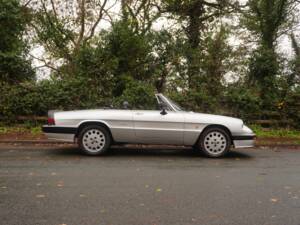 Bild 7/19 von Alfa Romeo 1.6 Spider (1990)