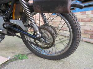 Bild 27/32 von Yamaha DUMMY (1972)