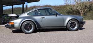 Imagen 49/52 de Porsche 911 Turbo 3.3 (1987)