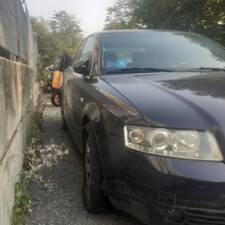 Bild 5/7 von Audi A4 2.0 (2001)