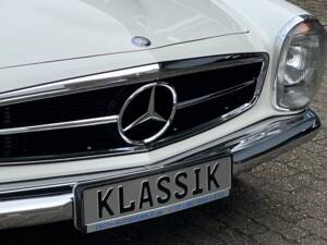 Image 74/100 of Mercedes-Benz 280 SL (1970)