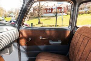 Imagen 88/100 de Chevrolet 3100 ½-ton Stepside (1949)