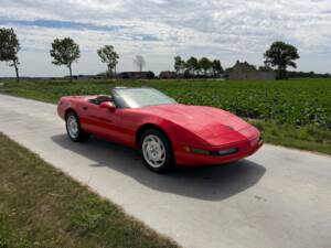 Imagen 3/43 de Chevrolet Corvette Convertible (1995)