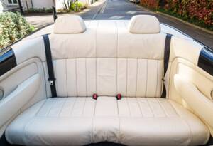 Bild 24/27 von Bentley Azure (2007)