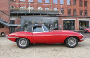 Bild 5/17 von Jaguar E-Type 4.2 (1966)
