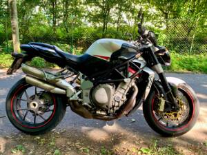 Immagine 4/11 di MV Agusta Brutale 910 R (2007)