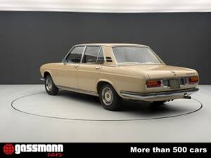 Image 6/15 de BMW 2500 (1970)