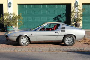 Imagen 12/24 de Alfa Romeo Montreal (1976)