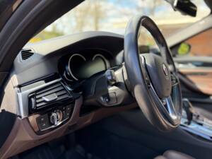 Image 18/28 of ALPINA D5 Touring (2018)