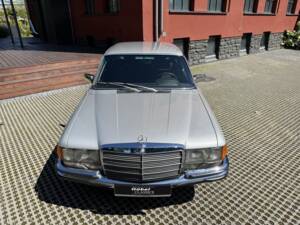 Imagen 7/42 de Mercedes-Benz 450 SEL 6,9 (1975)