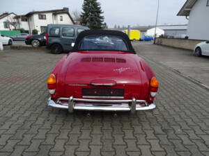 Image 34/63 of Volkswagen Karmann Ghia 1500 (1971)