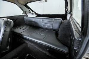 Image 16/50 of MG MGC GT (1969)