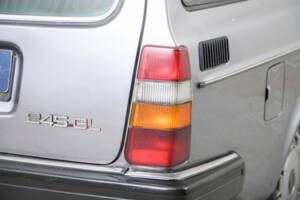 Image 31/50 of Volvo 245 GLE (1982)
